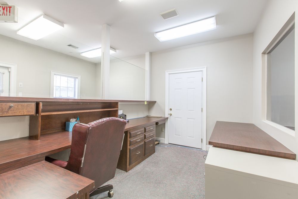 Office For Lease: 4414 Brainerd Rd, Chattanooga, TN 37411